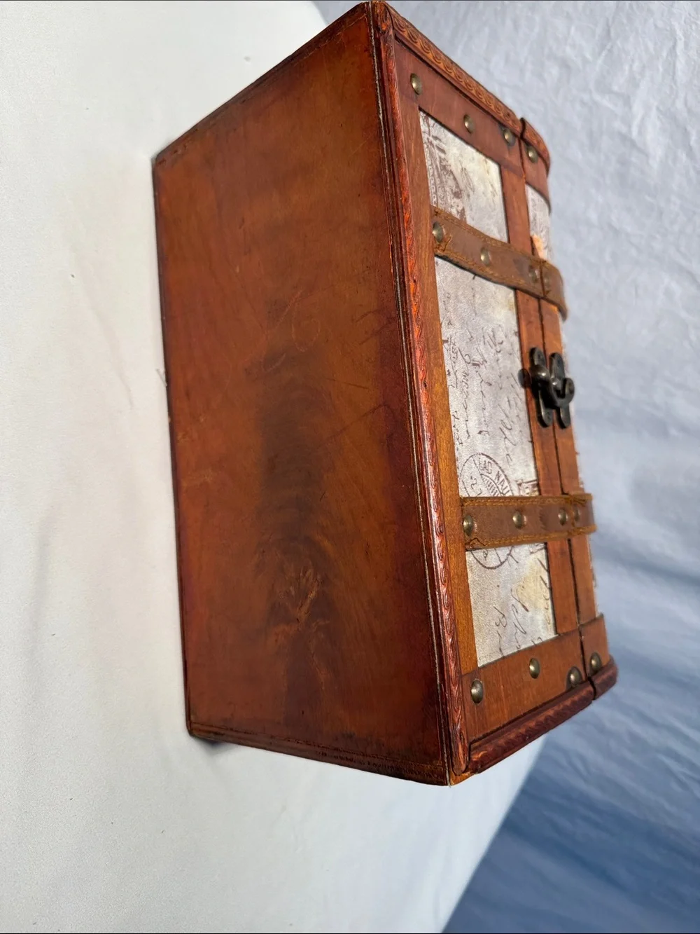 Vintage-Style Small Wood Chest Trunk Storage Box
